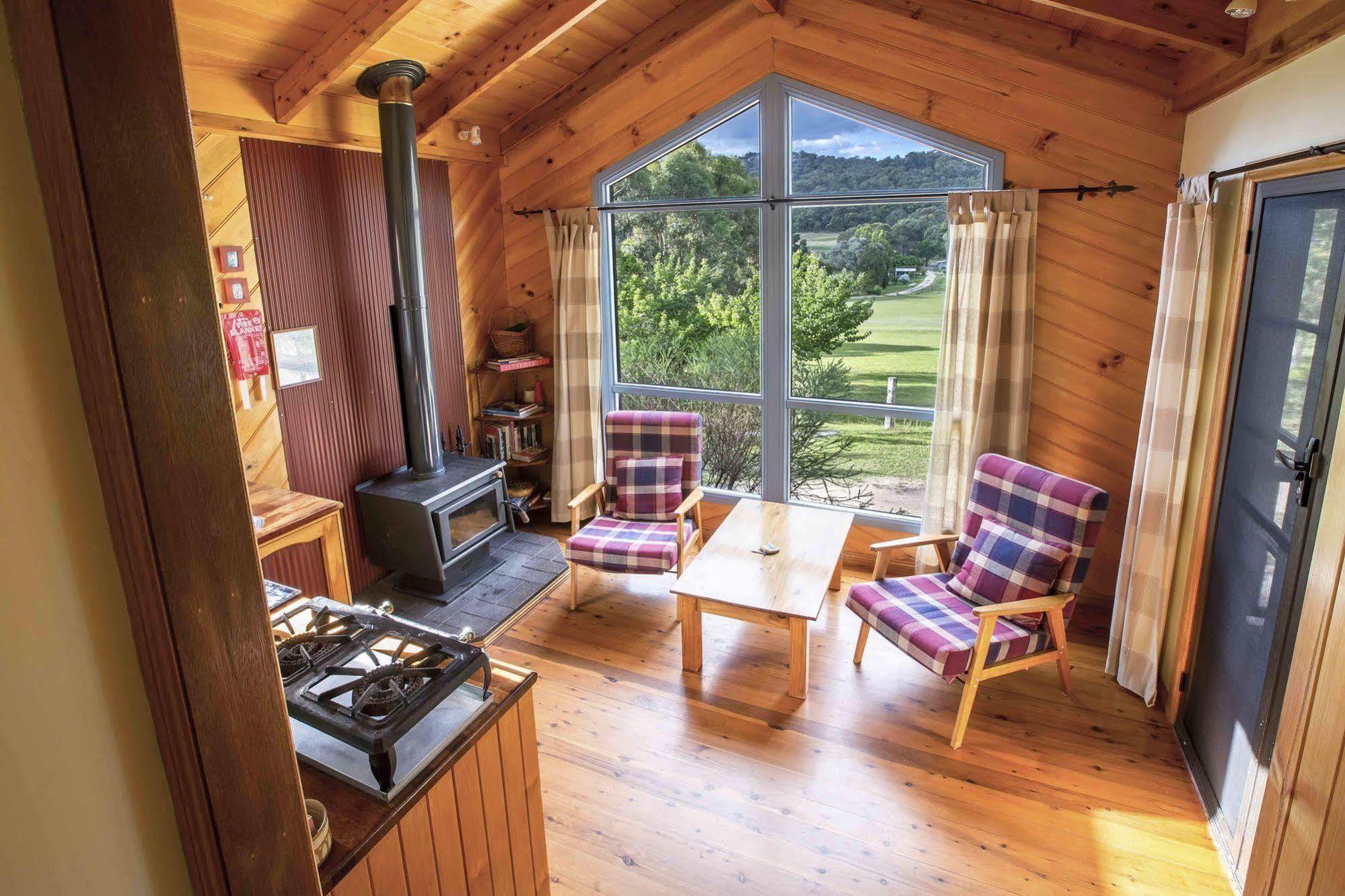 Wisteria Cottage Wyberba 외부 사진