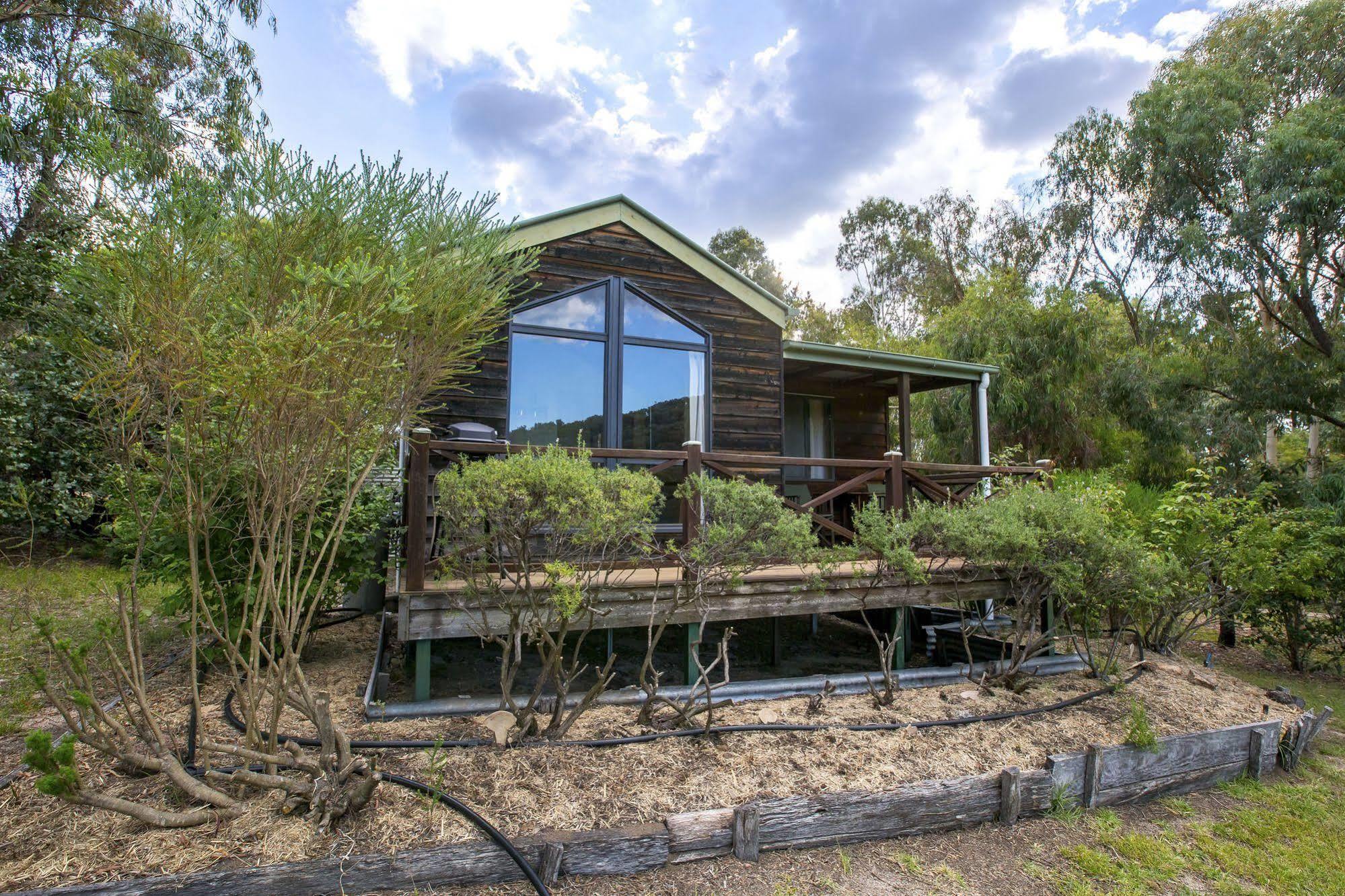 Wisteria Cottage Wyberba 외부 사진