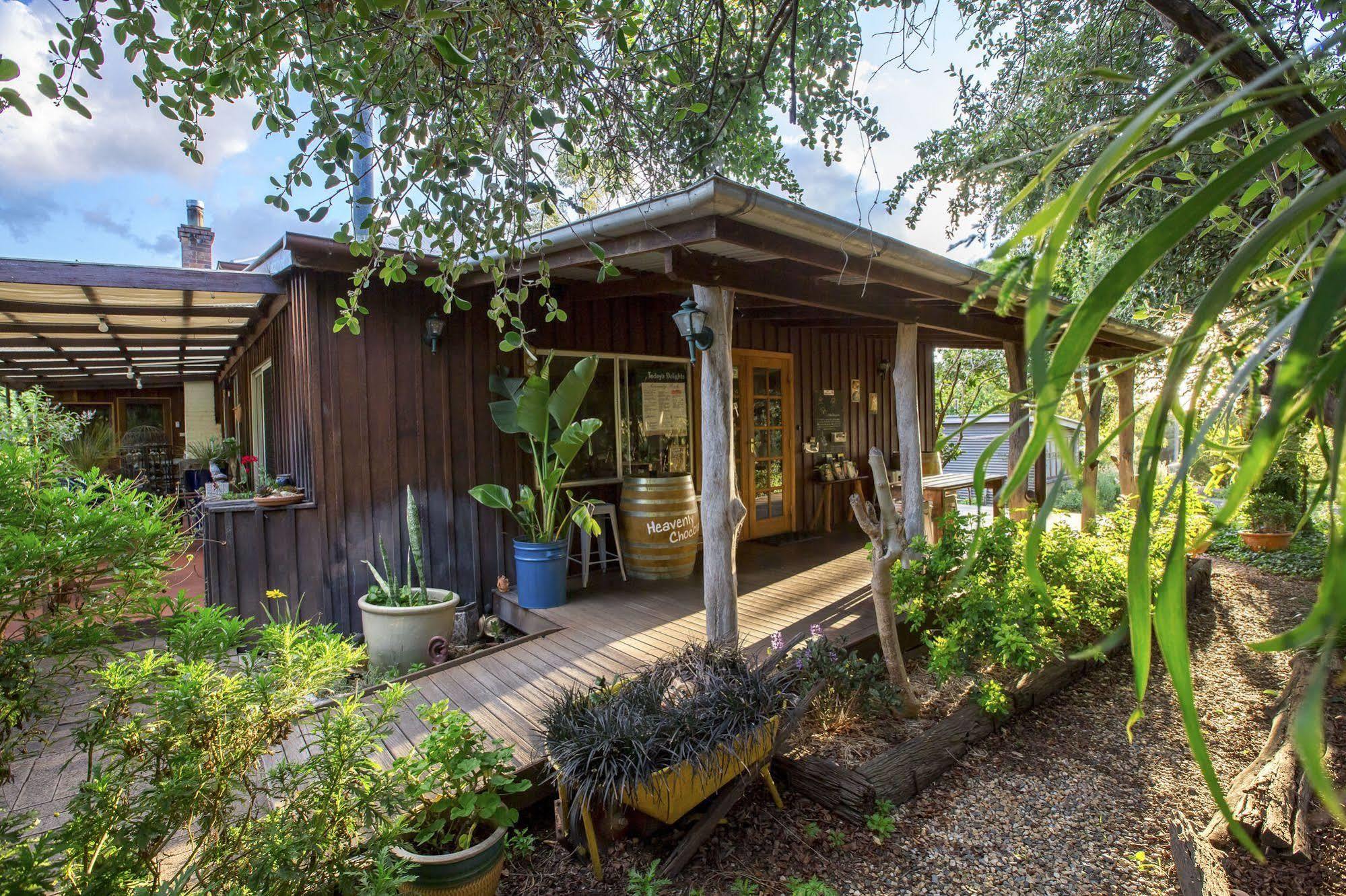 Wisteria Cottage Wyberba 외부 사진